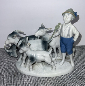 Gerold Porzellan Bavaria Figurine | eBay