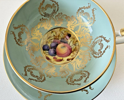 Aynsley England Porcelain Pedestal Orchard Harvest Autumn Fruit Tea Cup & Saucer