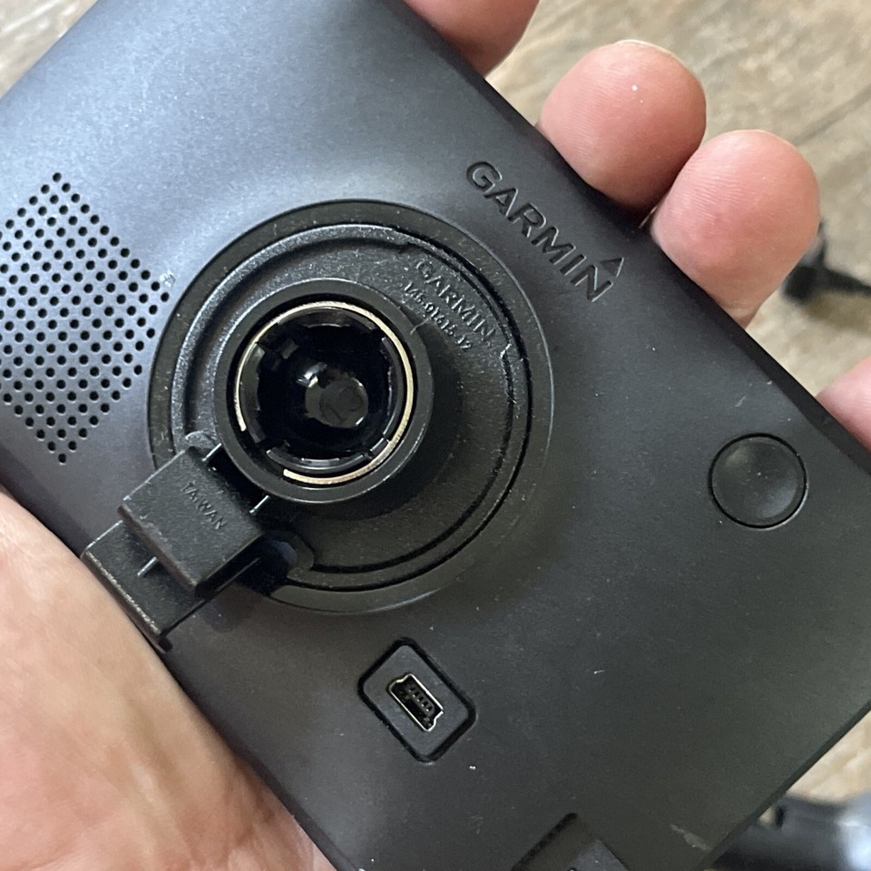 Garmin 1450161512 Drive 50 GPS Driving Direction Navigation bundle