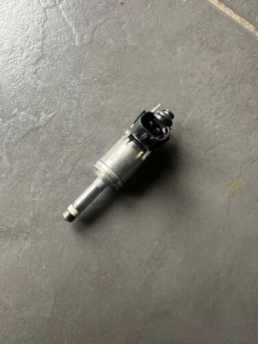 Petrol Fuel Injector 23250-31120 For LEXUS IS300H RX450h AL20 3.5 Hybrid 2014-22 - Picture 2 of 7