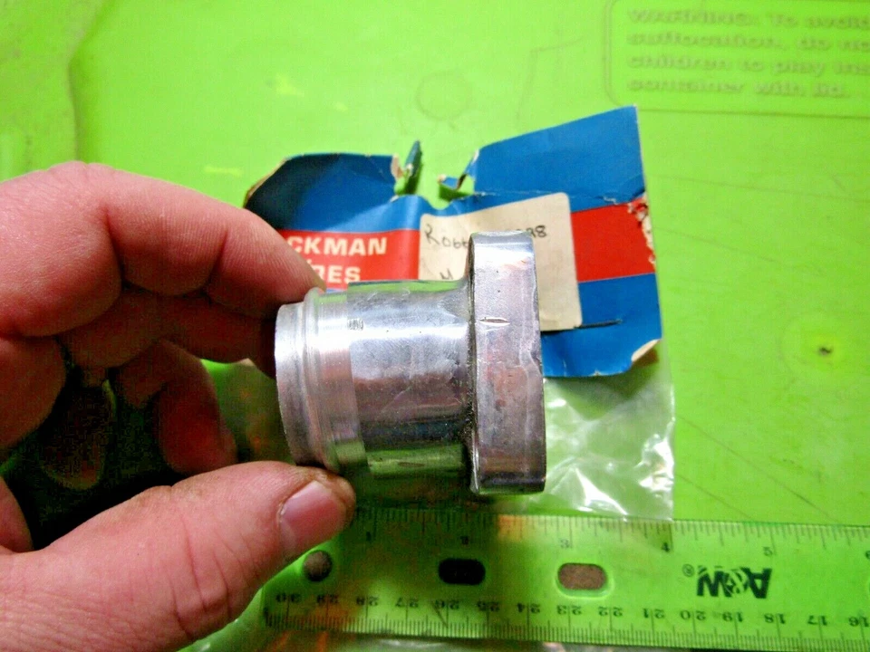 Rickman Montesa 250 MX 汽化器进气端口 # 14 p/n R066 098 NOS 63.60.032 — 第 3/4 张图片