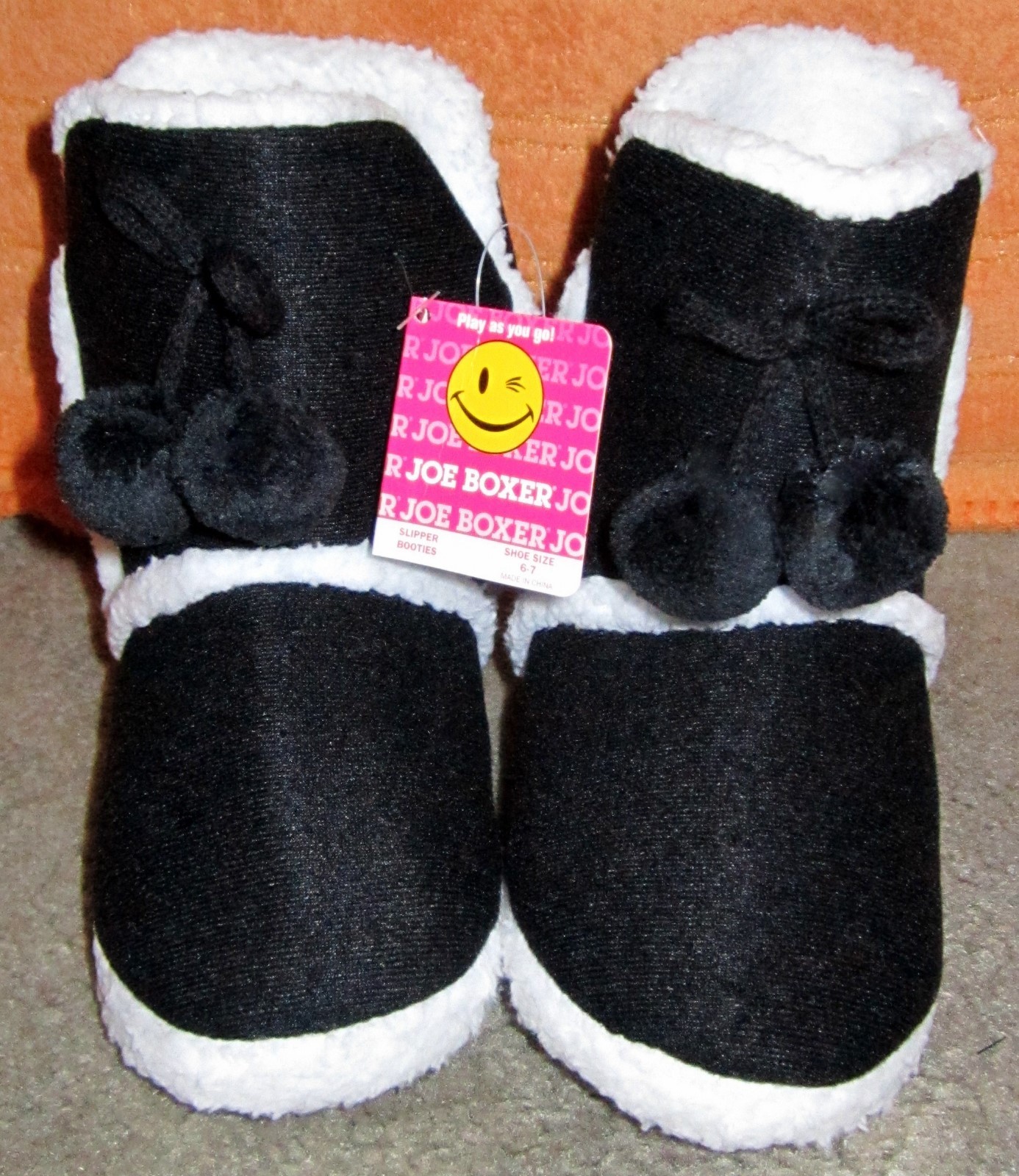 SAOLA Pantofole stivali JOE BOXER nere nuove con etichette con fodera e bordo in pelliccia sintetica taglie S o M