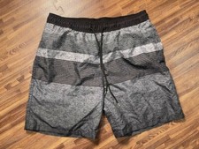 Kirkland Signature Men's Active Shorts Black/Gray Size L Large