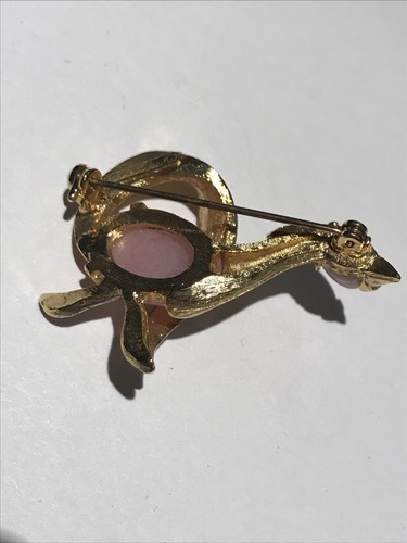 Vintage Richelieu Gold Tone Faux Pink Stone & Rhinestones Bird Brooch Pin - Picture 6 of 10