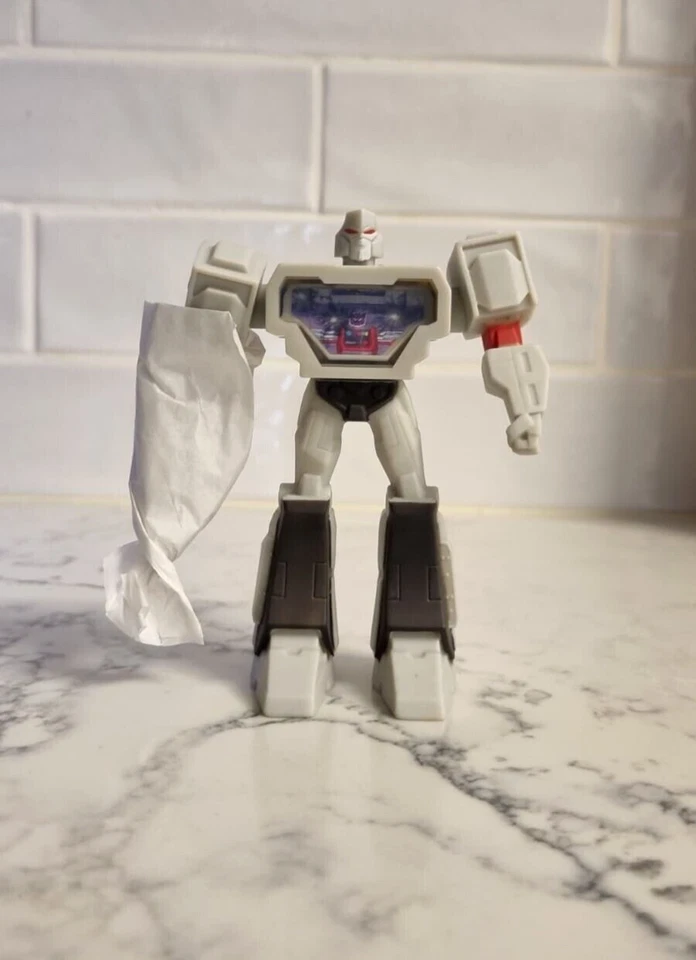 Transformers Bumblebee CYBERVERSE Adventures Megatron FIGURE McDonalds 2018 TOY - Image 2 of 2