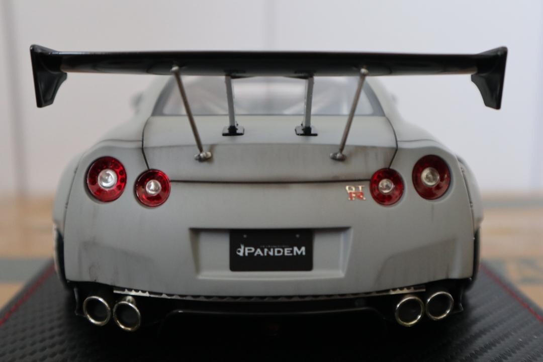 1/18 Ignition Model Pandem R35 GT-R Matt Gray 2 w/ Box From 1/18 Ignition Model Pandem R35 GT-R Matt Gray 2 w/ Box From