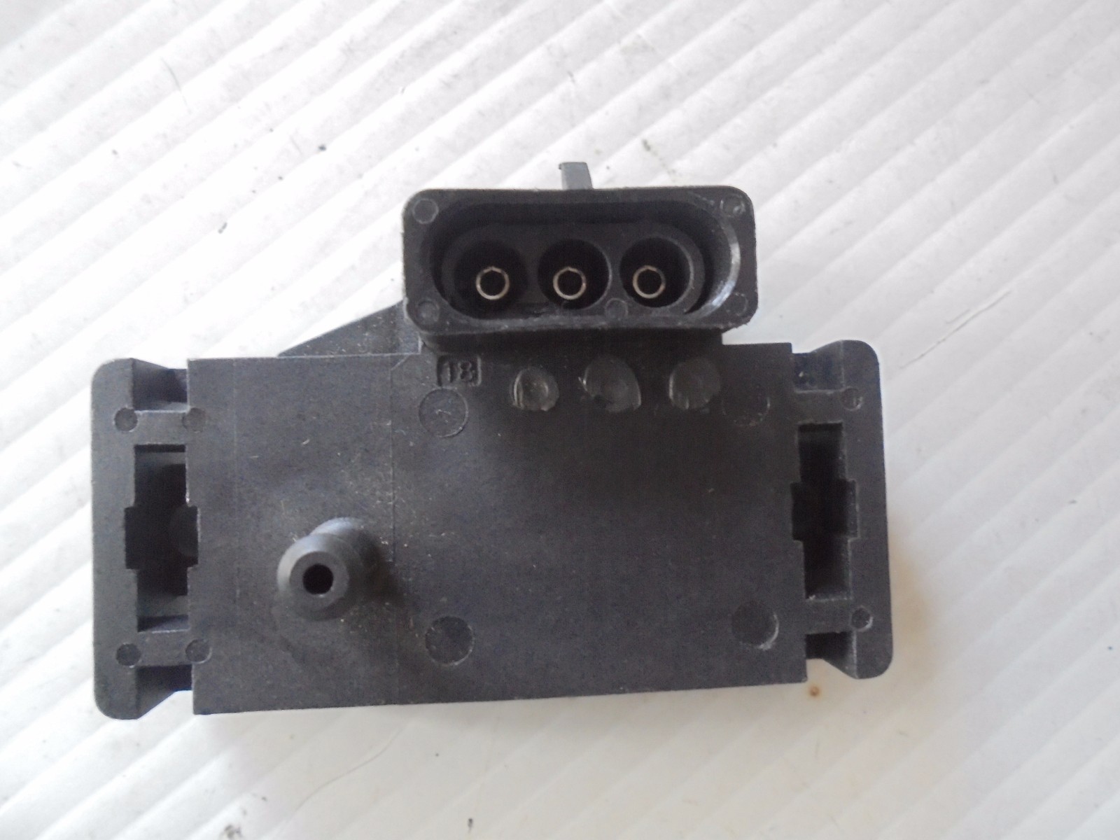 New Standard Motor Products AS5 Barometric Pressure Sensor Falak