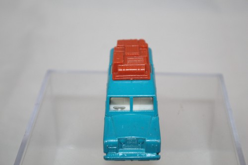 Vintage Lesney England Matchbox Series No. 12 Land Rover Safari Blue - Picture 2 of 7