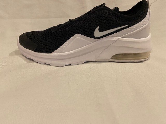 boys nike trainers size 2