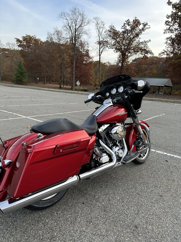 Harley Street Glide 2012 asiento de culata Foto 2 de 2