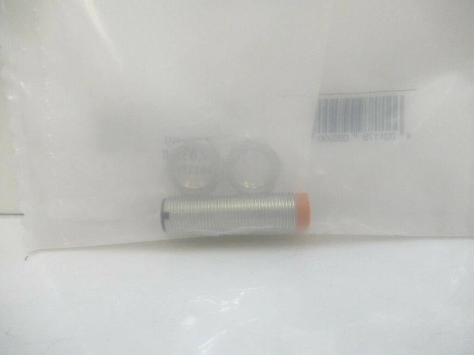 Ifm IF5539 IFB3004-BPKG/US-100-DPS Inductive Proximity Sensor M12 4mm - Image 2 of 3