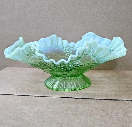 Vtg Fenton Green Opalescent Glass Ruffled Harvest Grape Footed Bowl Candy Dish