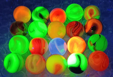 Vintage Marbles Lot- .64"- .59"- UV Glowing Jabo Swirls- L389