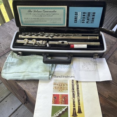 Used Selmer Bundy Nickel-Plated Flute VERY GOOD CONDITION! MADE IN USA