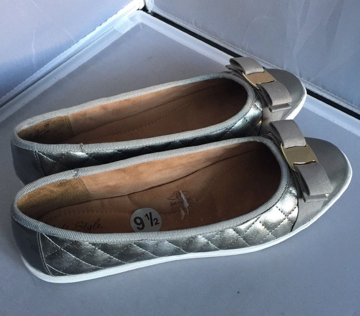 Soft Style Women s Pewter Faeth Flat Size 9.5