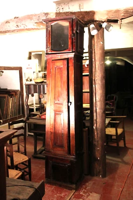 Grande caisse d'horloge en bois. XVIIIe siècle. - Photo 1/4