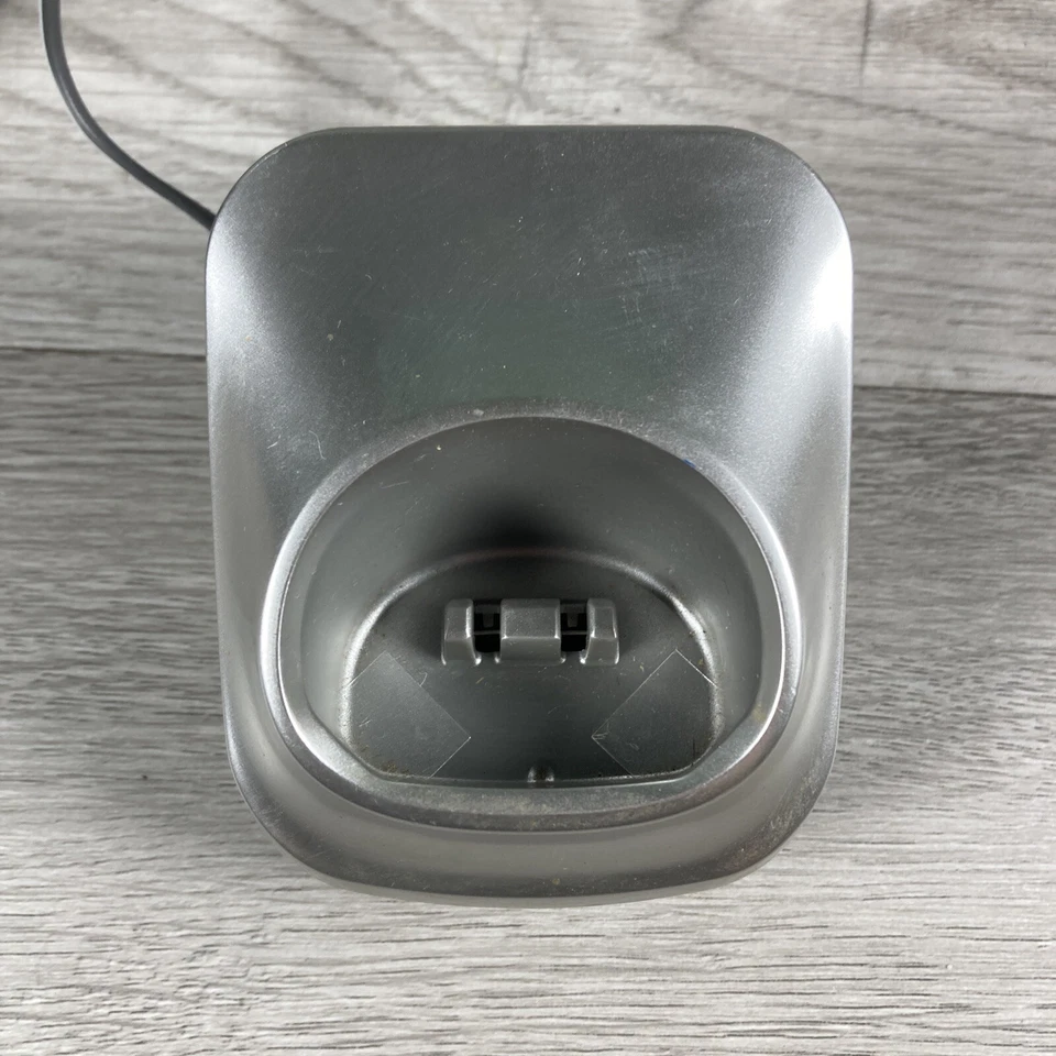 Base de carga Panasonic PNLC1010YA para KX-TGA652, KX-TGA653, KX-TG6522, KX-TG6532 Foto 2 de 4