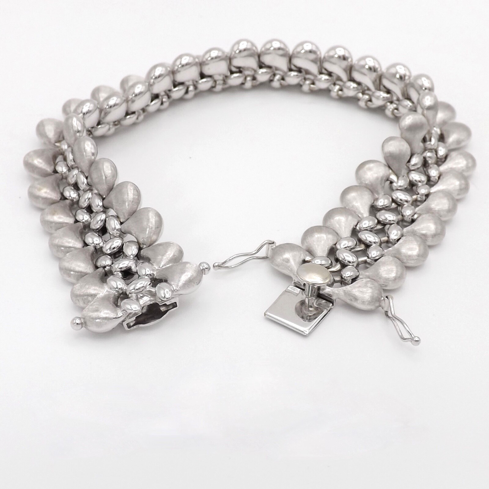 Solid 18k White Gold Flexible Link Wide Bracelet … - image 9