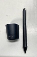 Wacom Intuos Pro PTH-651K Graphic Tablet with Pen
