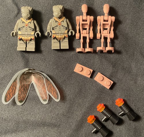 Lego 4478 Geonosian Fighter 9/10 Condition Complete Minifigures MINT See Pics - Picture 10 of 20