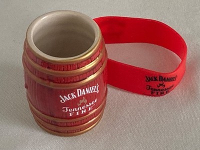 Jack Daniels TENNESSEE FIRE ceramic barrel shaped Shot Glass & Wrist Band set