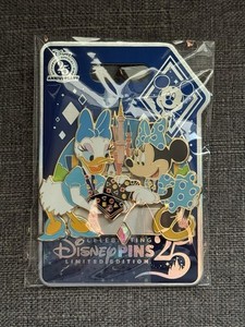 Disney 25 Years Pin Trading Event Pin Trader Life Minnie Daisy LE 500 Pin