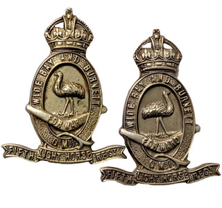 Scarce WW1 Australian 5th Light Horse Regiment QMI uniform collar badges