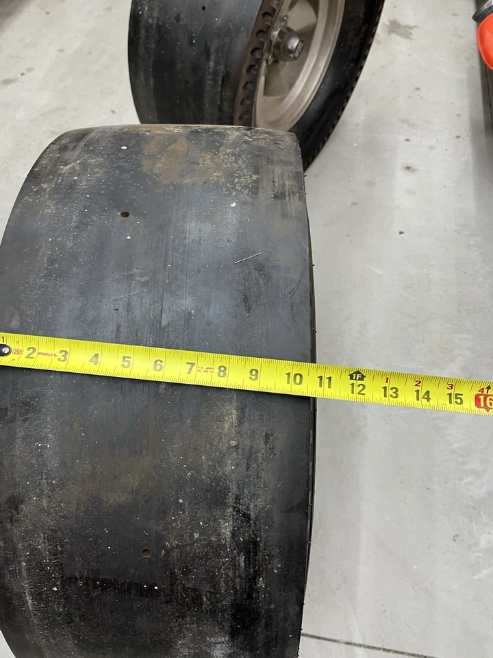 M&H Racemaster Slicks Piecrust 10.5-15. Solo neumáticos Foto 3 de 4