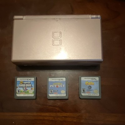 Nintendo DS Lite Silver Handheld System w/ 3 Games Pet Vet Catz I Spy
