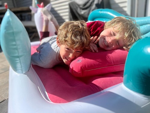 Sleapah Inflatable Toddler Travel Bed – Portable Bed Air Mattress set for Kids - Picture 33 of 33