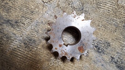 1 Sprocket 2 7/8 1'' Bore 16 teeth