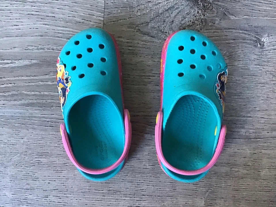 Crocs Shoes FunLab DC Comics Super Hero Wonder Woman Crocband Size Girls 9 C9 - Image 4 of 4