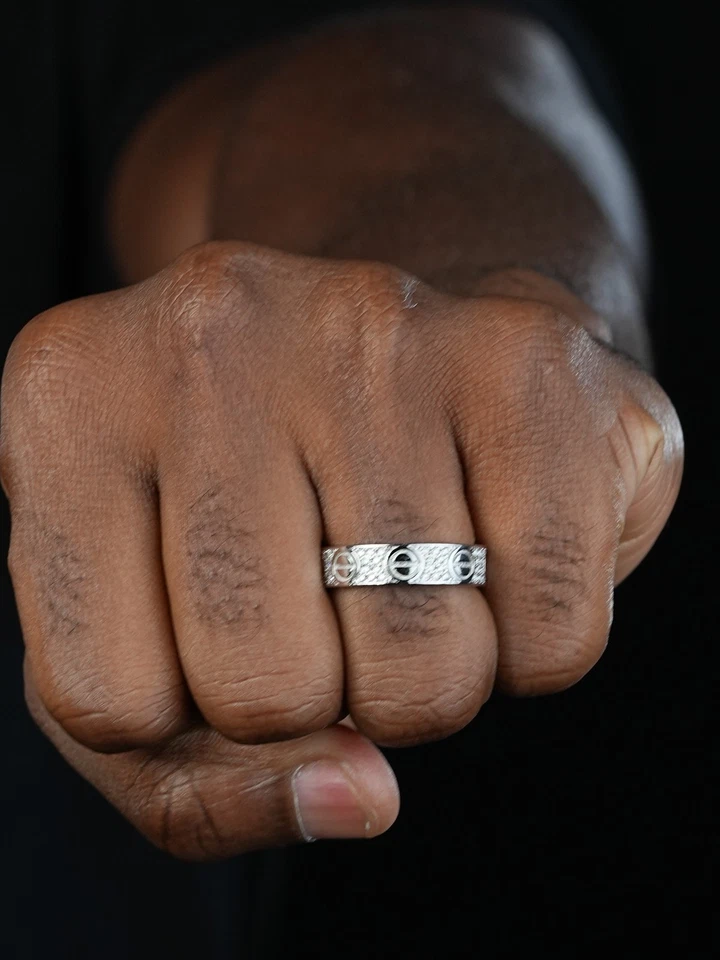 Alianza de eternidad de moissanita helada real anillo de tornillo de boda probador de pase plata 925 5 mm Foto 4 de 4