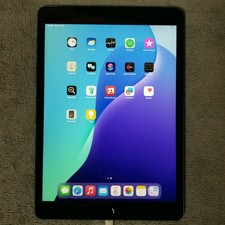 Apple iPad 7th Generation A2198 32 GB, Wi-Fi 4G, 10.2 in - Space Gray