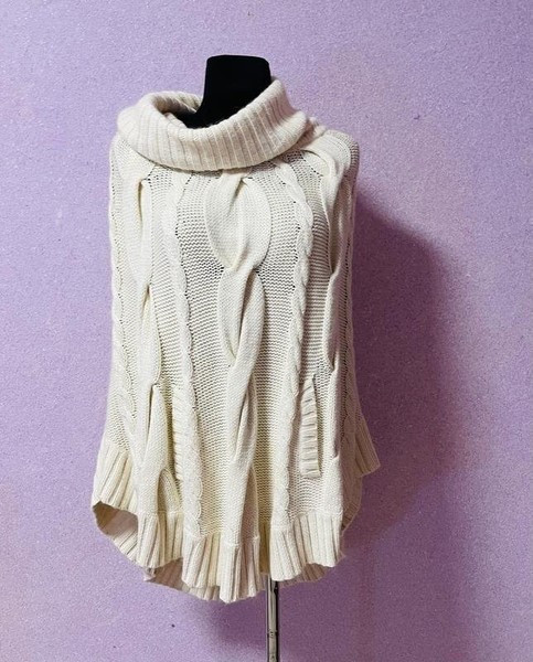 Women Phase Eight Poncho Beige Angora One size