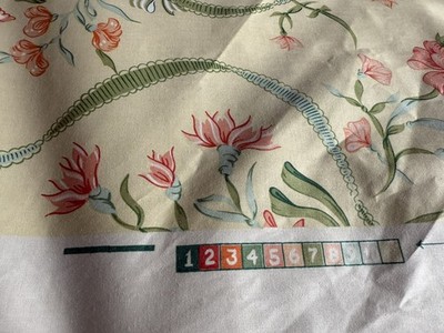 Brunschwig & Fils Letitia Verspieltes Glasiertes Baumwoll-Chintz Gelb 5 Yards