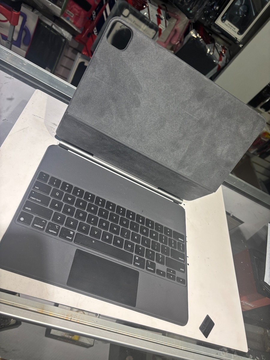 Apple Magic Keyboard for iPad Pro - Air 13
