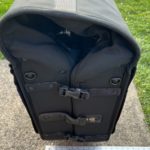 Tumi Spinner Pull Along Extended Trip 4 Wheeled Garment Bag Black 6-8 Suit Shoes - Picture 3 of 18