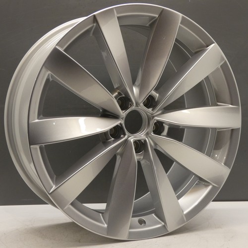 Volkswagen VW Scirocco Passat Lugano Plata 19" Aleación Llanta 1K8601025S - 第 1/14 張圖片