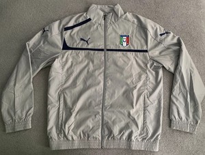 italia puma jacket