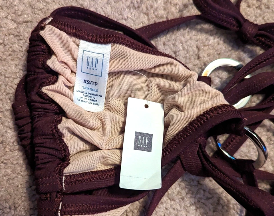 Novo corpo Gap tamanho XS biquíni de cordas triângulo maiô top bordô não acolchoado 2109 - Imagem 4 de 4