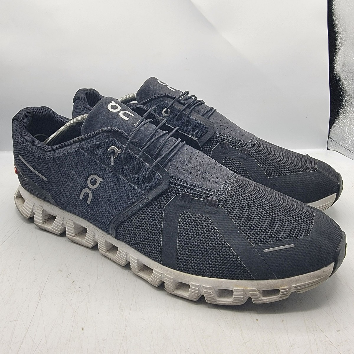 On Cloud 5 Mens 12.5 Black White Athletic Sneaker Shoes 