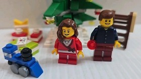 Complete! ⭐️ LEGO Seasonal 40058 Decorating The Christmas Tree with Instructions