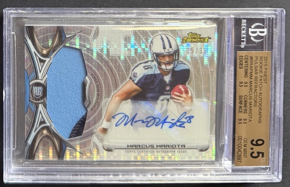 Marcus Mariota 2015 Finest Refractor Rookie Patch Auto /35 BGS 9.5 view 1