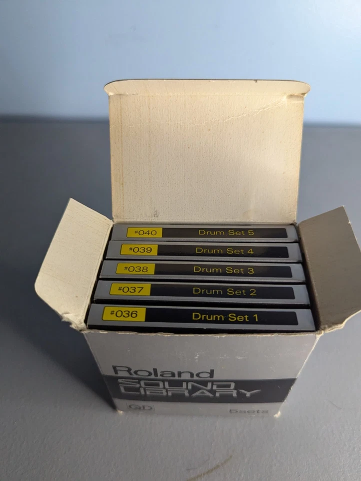 Roland Sound Library QUICK DISK (QD) L-106 DRUM SET Vol 1 #036-#040 Sets  - Image 2 of 4