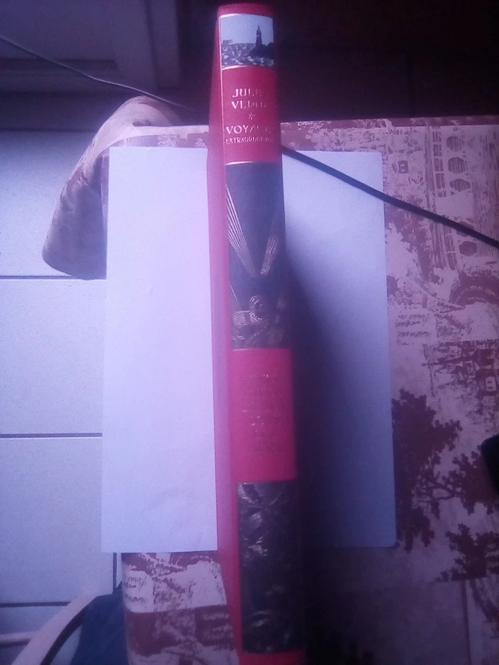 " Vingt mille lieux sous les mers " Jules Verne - Photo 3/4