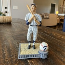 Mickey Mantle Rookie Cards and Memorabilia Buying Guide 75