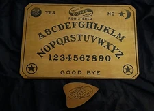 C. 1915 - 1918 Antique William Fuld Ouija Board Large 22 x 15 W/ Planchette Rare