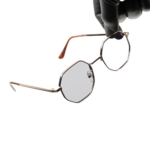 New American Optical AO1002 POLARIZED sunglasses in gold  display picture 2