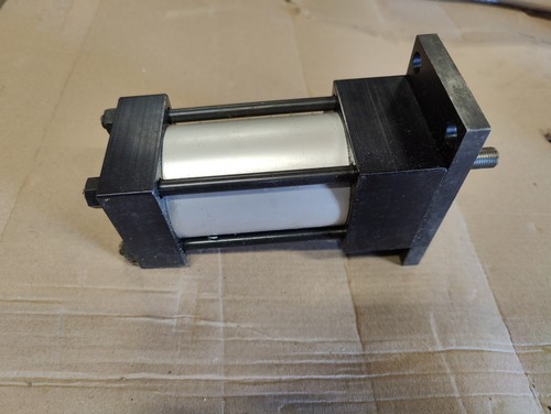 Numatics ZF-879696-15 Cilindro pneumatico F1AL-02A1C-AAA2 FORO 2 TEMPI 2.000 - Foto 4 di 5